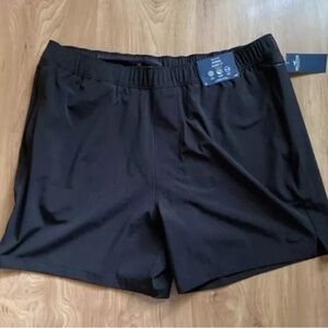 Hollister Men  Hybrid 5” shorts NWT Black size XL